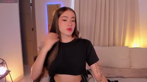 Lizzy Colins online show from 06-20-26, 06:54