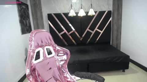 Snapshot of lizzyluk_ch chatting on 12-05-24, 04:34 Lizzy SCHEDULE BROADCASTING Monday-Saturday 11am4pm Colombia online show from 12-05-24, 04:34