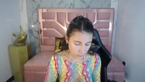 Snapshot of lizzyluk_ch chatting on 02-15-25, 04:45 Lizzy SCHEDULE BROADCASTING Monday-Saturday 11am4pm Colombia online show from 02-15-25, 04:45