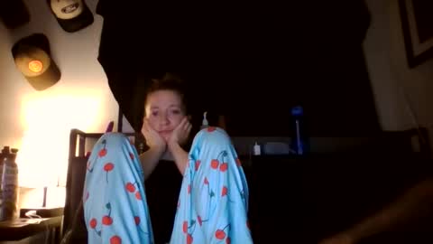 Lizzie Vonn online show from 04-12-26, 09:36