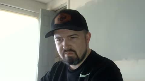 Snapshot of lj345689 chatting on 12-22-25, 08:17 lj345689 online show from 12-22-25, 08:17