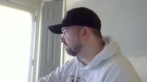 Snapshot of lj345689 chatting on 02-18-26, 01:18 lj345689 online show from 02-18-26, 01:18