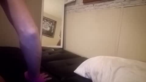 LjCherry online show from 12-19-25, 06:42