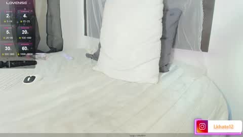 Snapshot of lkhate_ chatting on 04-20-26, 10:51 Khate online show from 04-20-26, 10:51