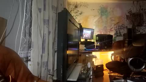 lkonig504475 online show from 02-18-26, 01:34