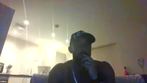 Snapshot of llleeeooonnn69 chatting on 09-12-25, 07:14 Leon online show from 09-12-25, 07:14