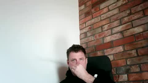 Snapshot of lllukasssxxx chatting on 04-12-26, 10:20 lllukasssxxx online show from 04-12-26, 10:20