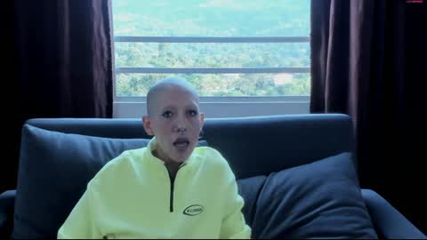 Lynx Mist online show from 04-19-26, 10:12