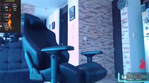 lobito_xxxl online show from 06-25-26, 07:51