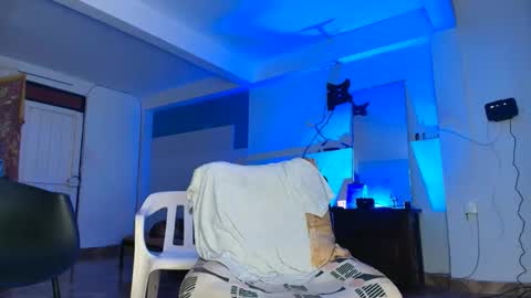 edwin online show from 11-04-25, 03:38