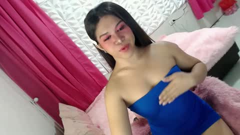 Snapshot of lobotara69 chatting on 01-31-25, 08:33 Thea online show from 01-31-25, 08:33