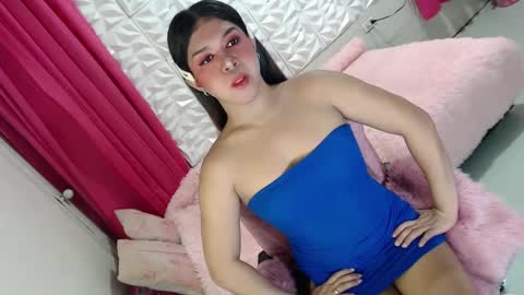 Snapshot of lobotara69 chatting on 02-09-25, 08:45 Thea online show from 02-09-25, 08:45
