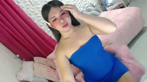 Snapshot of lobotara69 chatting on 02-19-25, 08:41 Thea online show from 02-19-25, 08:41