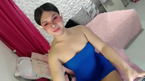Snapshot of lobotara69 chatting on 02-24-25, 09:31 Thea online show from 02-24-25, 09:31