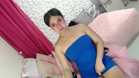 Snapshot of lobotara69 chatting on 02-25-25, 12:36 Thea online show from 02-25-25, 12:36