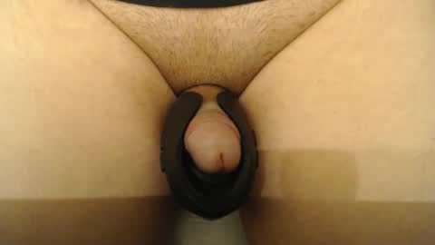 Snapshot of lobotomizer chatting on 12-14-25, 12:21 lobotomizer online show from 12-14-25, 12:21