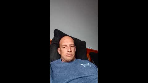 lockej7402 online show from 06-07-26, 03:16