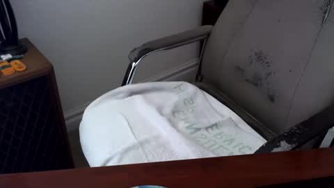Loco Joe online show from 04-01-26, 07:44