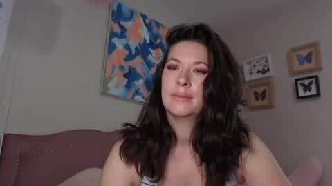 Snapshot of lodestarr chatting on 07-20-26, 02:30 Lodestarr online show from 07-20-26, 02:30