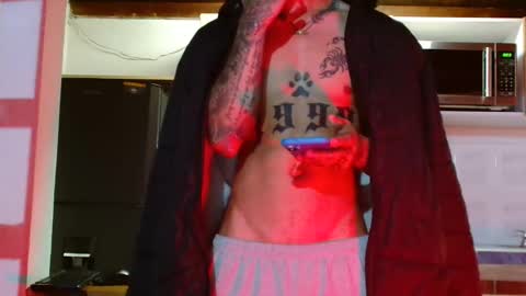 Snapshot of logan__777 chatting on 10-27-25, 12:15 Logan online show from 10-27-25, 12:15