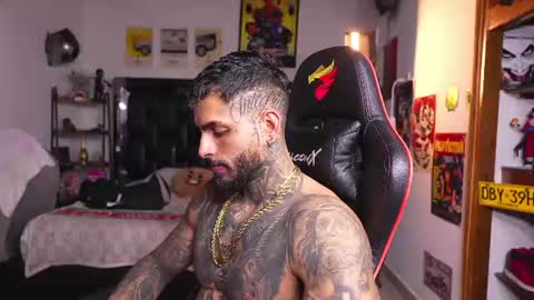 Snapshot of logan_hugh8 chatting on 06-28-26, 12:44 logan_hugh8 online show from 06-28-26, 12:44