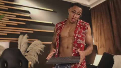 logan_varela online show from 01-26-25, 02:19