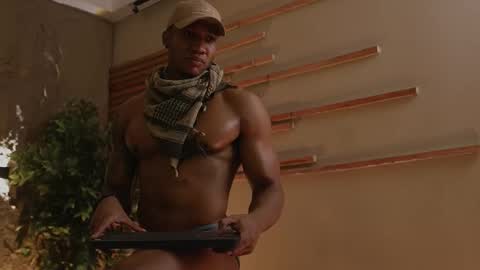 logan_varela online show from 11-07-25, 01:33