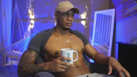logan_varela online show from 07-15-26, 03:39