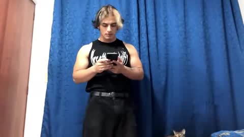 Logan online show from 12-24-24, 04:22