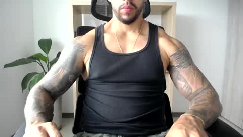 Logan Wolfp online show from 05-11-26, 07:55