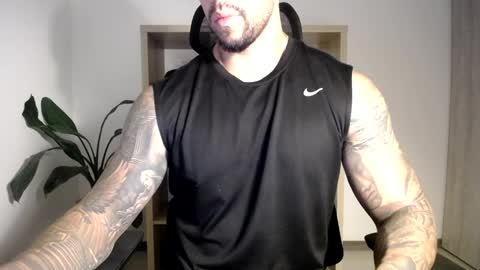 Logan Wolfp online show from 05-19-26, 02:40