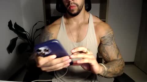 Logan Wolfp online show from 05-27-26, 02:41