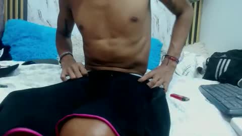 loganjhonson18 online show from 05-11-26, 07:11