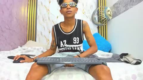 loganjhonson18 online show from 05-16-26, 02:05