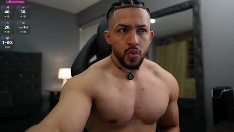 Snapshot of loganmartinx chatting on 11-21-25, 03:00 loganmartinx online show from 11-21-25, 03:00