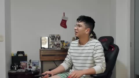 Logan online show from 02-14-25, 08:10