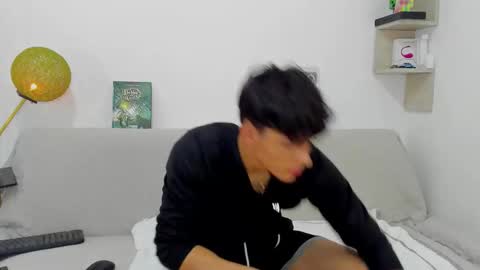 loganoficialx online show from 11-09-25, 02:04