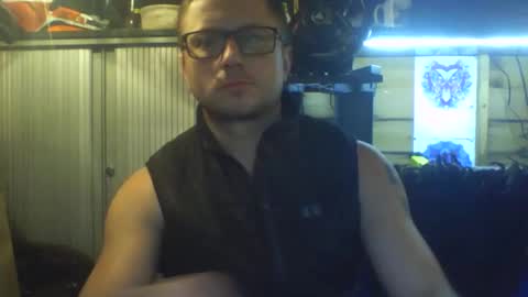 Tom online show from 02-21-25, 08:40