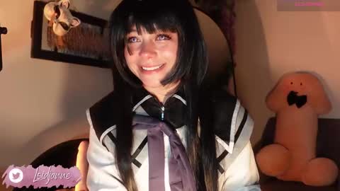 Janne Miller 9pm to 3am GMT-5 online show from 10-31-25, 12:22