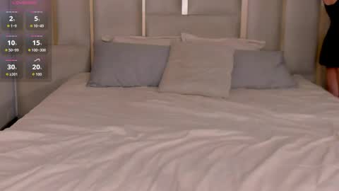 Snapshot of loiseharper chatting on 05-27-26, 03:14 Loise online show from 05-27-26, 03:14
