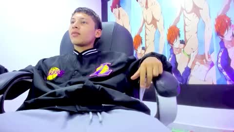 Loius Boy online show from 10-11-25, 07:12