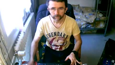 lokoum39 online show from 01-15-25, 11:53