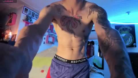 Snapshot of lokyhart chatting on 06-14-26, 01:58 LokyHart online show from 06-14-26, 01:58