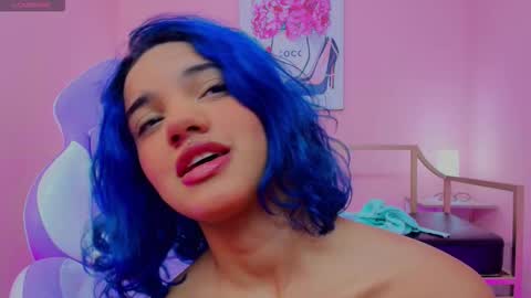              online show from 10-18-25, 01:01