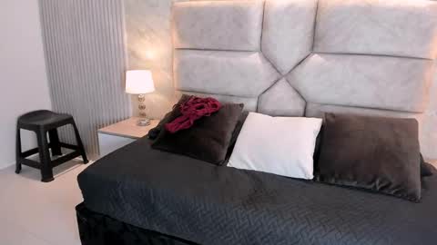 Lola Sweet online show from 01-12-25, 10:23