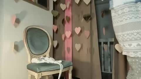 Snapshot of lola_belgium chatting on 02-16-26, 06:42 lola_belgium online show from 02-16-26, 06:42