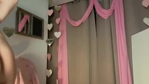 Snapshot of lola_belgium chatting on 02-26-26, 08:35 lola_belgium online show from 02-26-26, 08:35