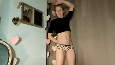 Snapshot of lola_belgium chatting on 03-14-26, 05:51 lola_belgium online show from 03-14-26, 05:51