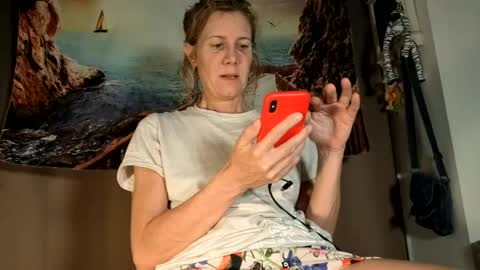 Snapshot of lola_belgium chatting on 06-24-26, 04:44 lola_belgium online show from 06-24-26, 04:44