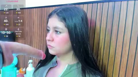 lola online show from 03-11-25, 11:33